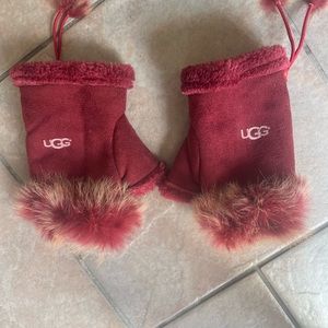 UGG 1/2 glove